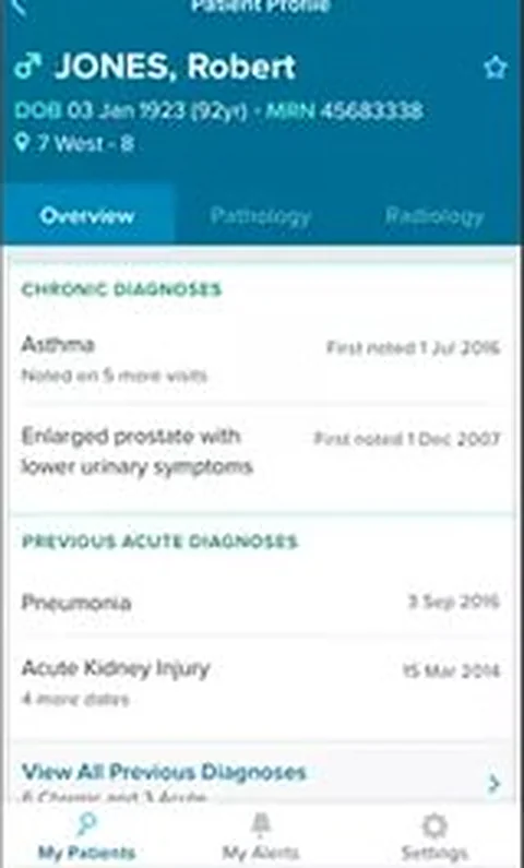 Streams patient profile showing chronic and previous acute diagnoses